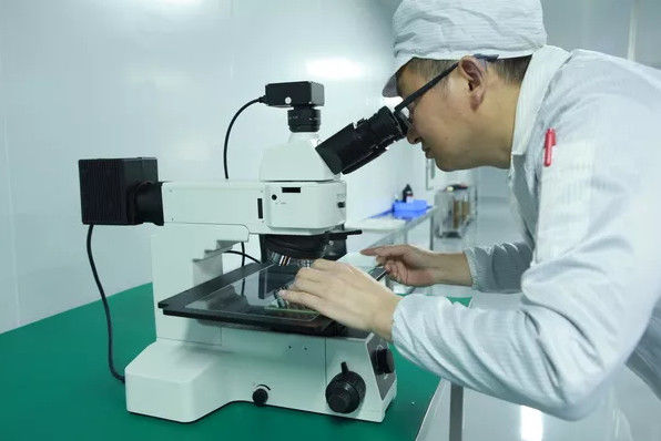 HuaXin display Technology  Co.,Ltd línea de producción de fábrica